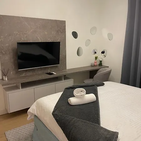 Waterfront Andromeda Apartamento