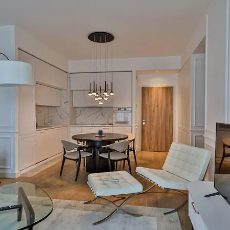 Waterfront Andromeda Apartamento